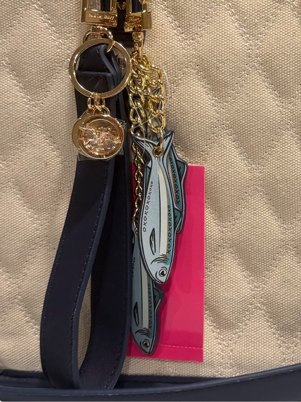 Betsey Johnson NWT Cream Quilted Navy Blue Trim Sardine Charm Crossbody Bag P243 - Picture 7 of 13